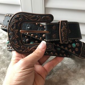 Women’s western belt with turquoise stones